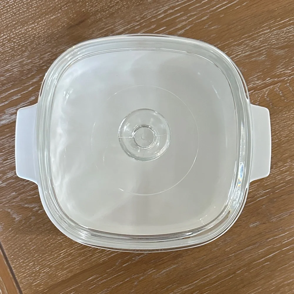 Corningware L’Echalote A-8-B Casserole Dish with Lid